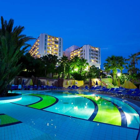 Fantasia Deluxe Hotel Kusadasi Exterior photo